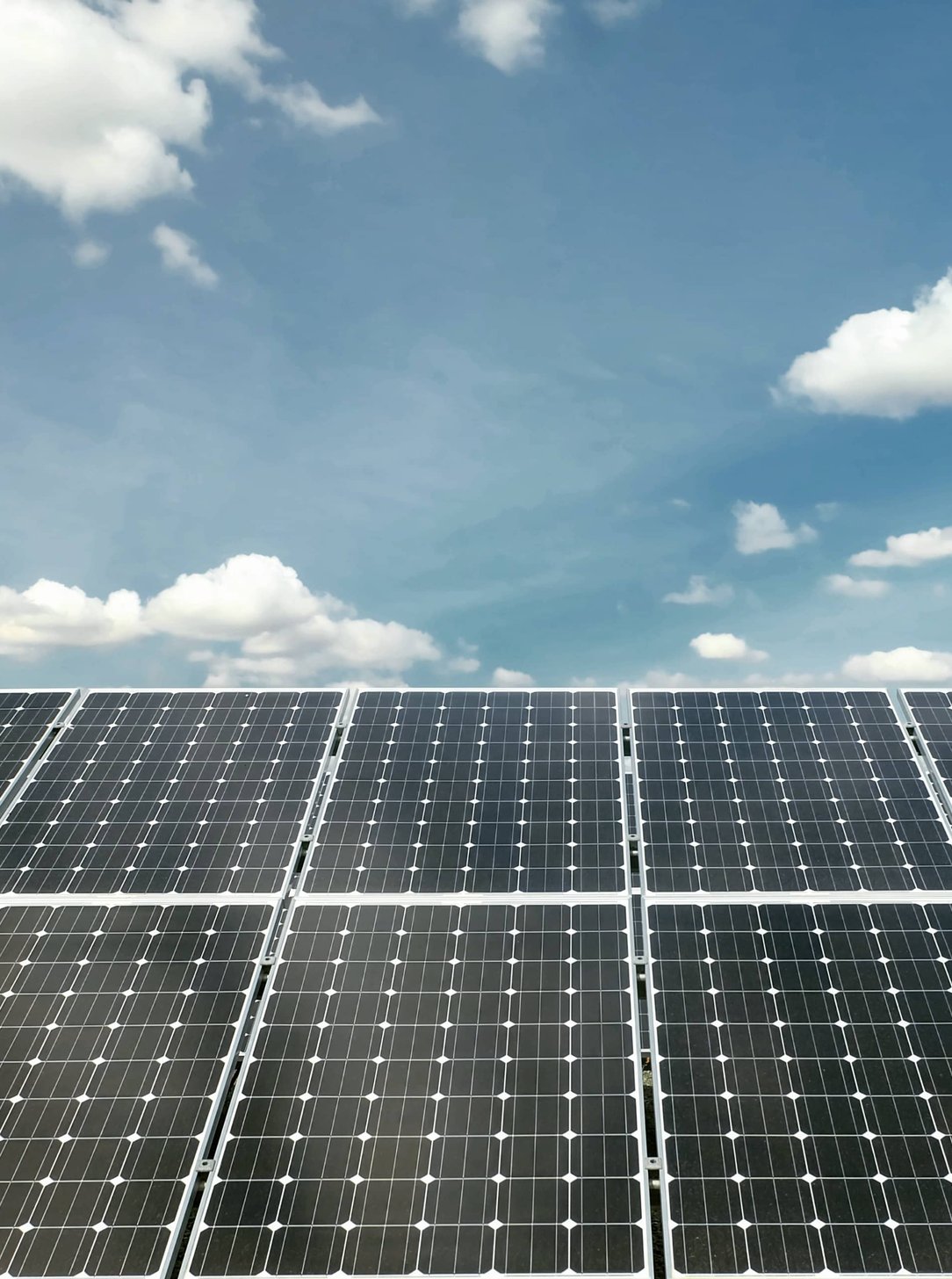 residential solar panel installation on Florida home